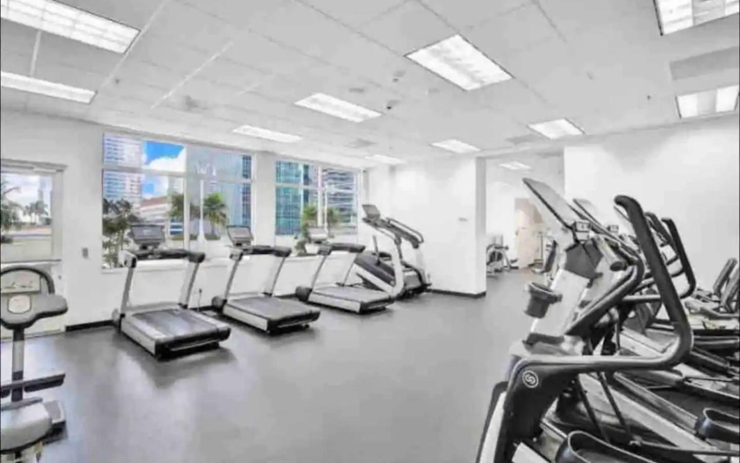 *Luxurious Highrise 2Brcondo Brickell- Waterviews* Miami Exterior photo