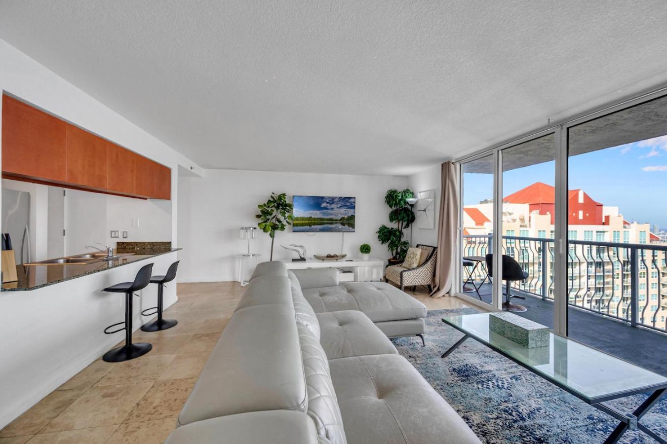 *Luxurious Highrise 2Brcondo Brickell- Waterviews* Miami Exterior photo